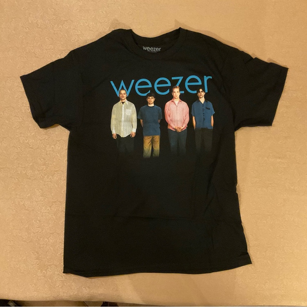 Weezer new officially licensed t-shirt